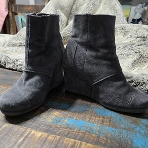 Toms Dark Gray Suede Ankle Booties